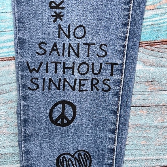 Mashed Potatoes Graphic Jeans 26 5 High Rise Doodles Girlhoodcore LA Street - Picture 3 of 14